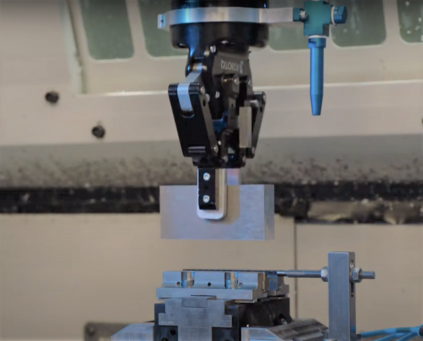 ARRI Automatische Bestückung mit Cobot